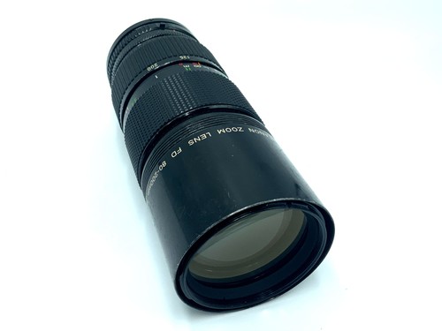 Canon lens 200mm - fd, 1:4
